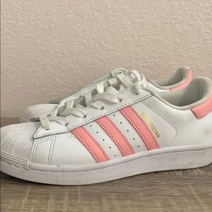Adidas Superstar Sneakers